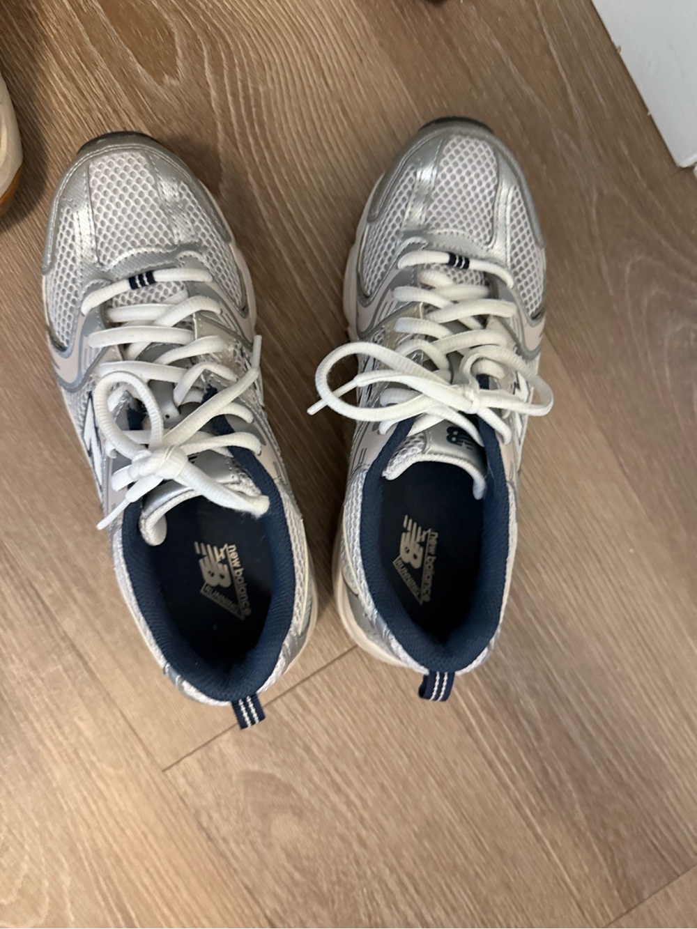 New Balance Women White & Navy Athletic Sneakers